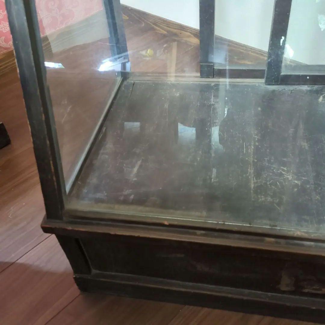 アンティークガラスケース 棚　コレクションケース　陳列棚　古民家　カフェ　飾り棚