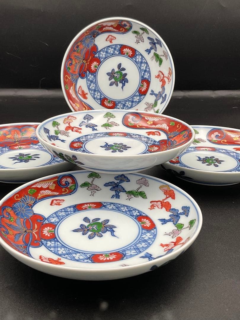 源右衛門　皿　古伊万里風松絵 ☆中古