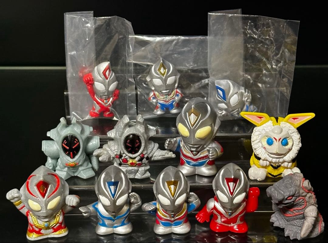 【激レア】ウルトラマンダイナ指人形/くっつくんです/フィギュア＋おまけ付き