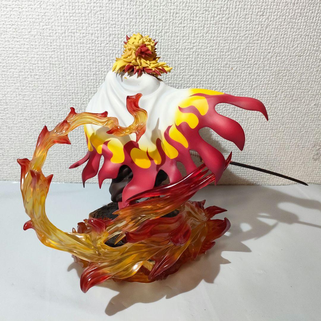 ☆　g.e.m　鬼滅の刃フィギュア　煉獄杏寿郎　刀納無し　☆