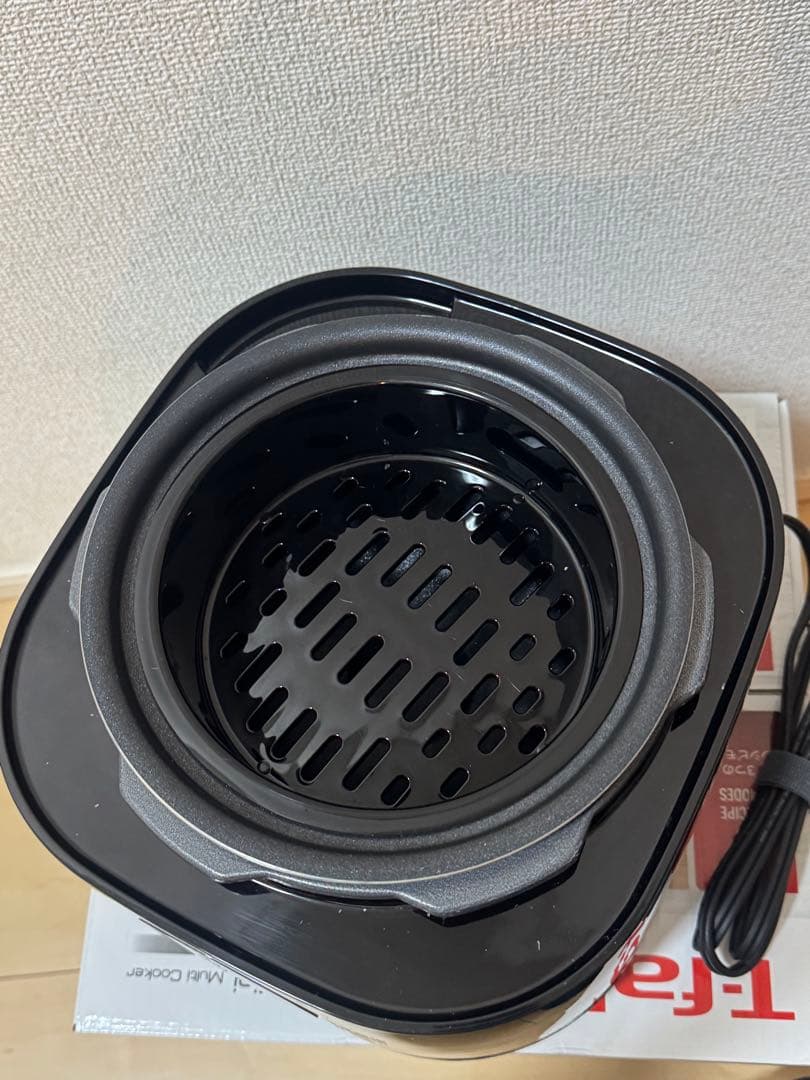 【ほぼ未使用】保証書付き✳︎T-fal ラクラッシッククッカー ミニ 黒