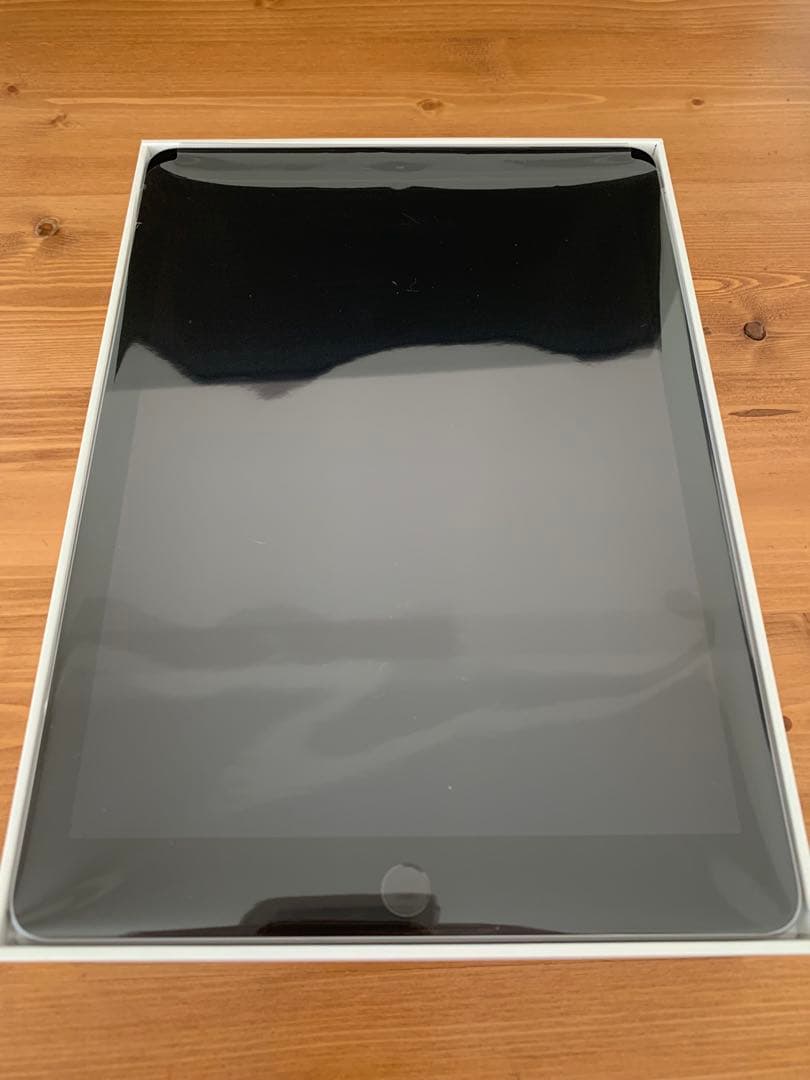 iPad 第6世代 32GB Wi-Fiモデル