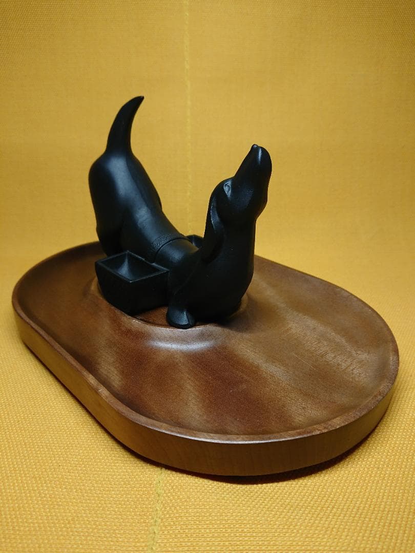 いぬ　犬　金属　オブジェ　置物　インテリア　工芸品　美術品　A3235