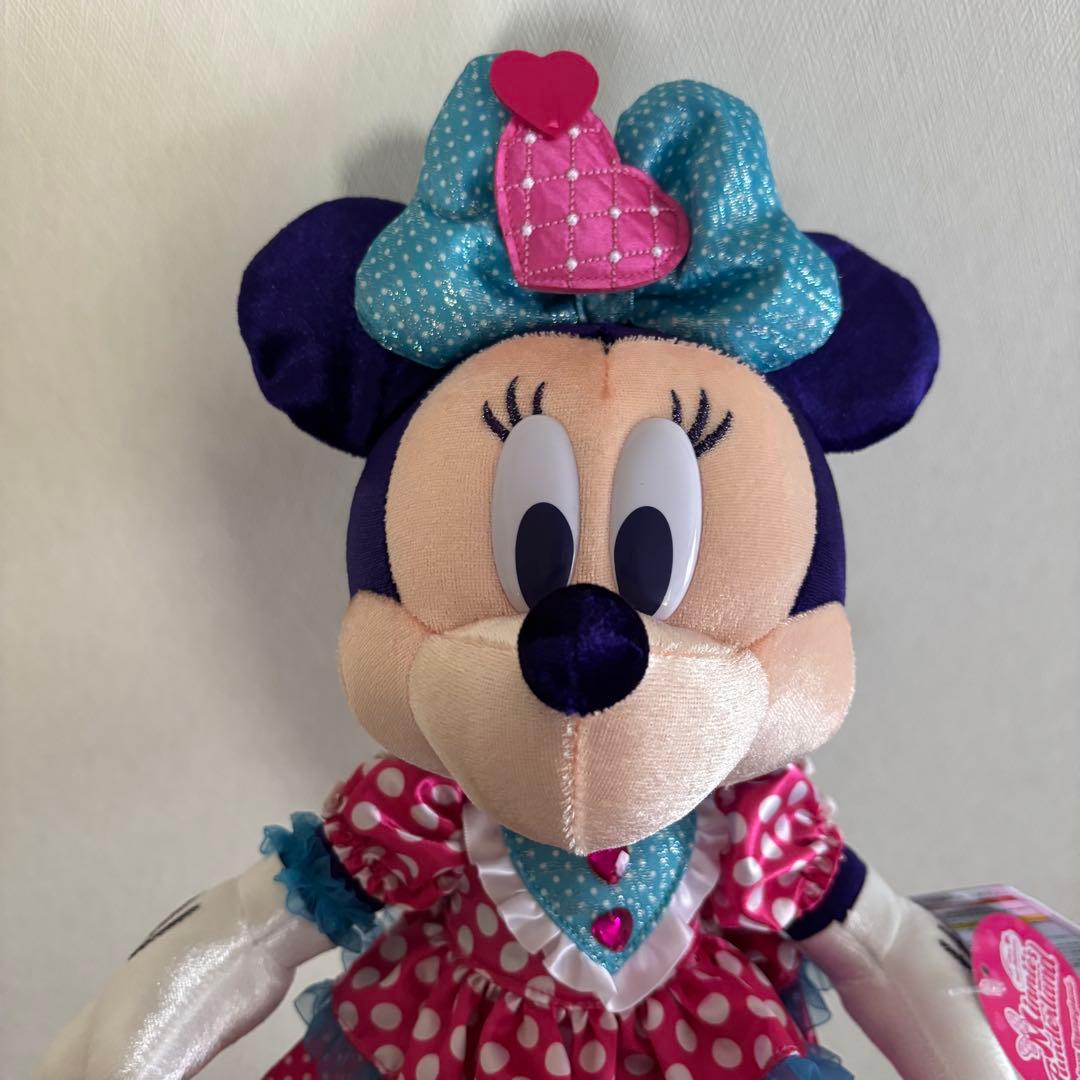 ディズニー　パルパルーザ　ミニー　ぬいぐるみ　新品