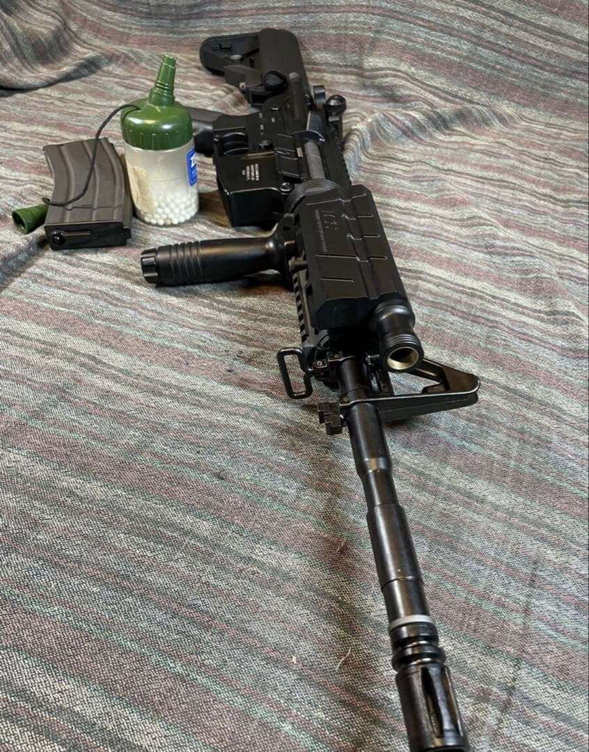 東京マルイ　sr16 m4 g&pメタルフレーム組み込み　カスタム　次世代