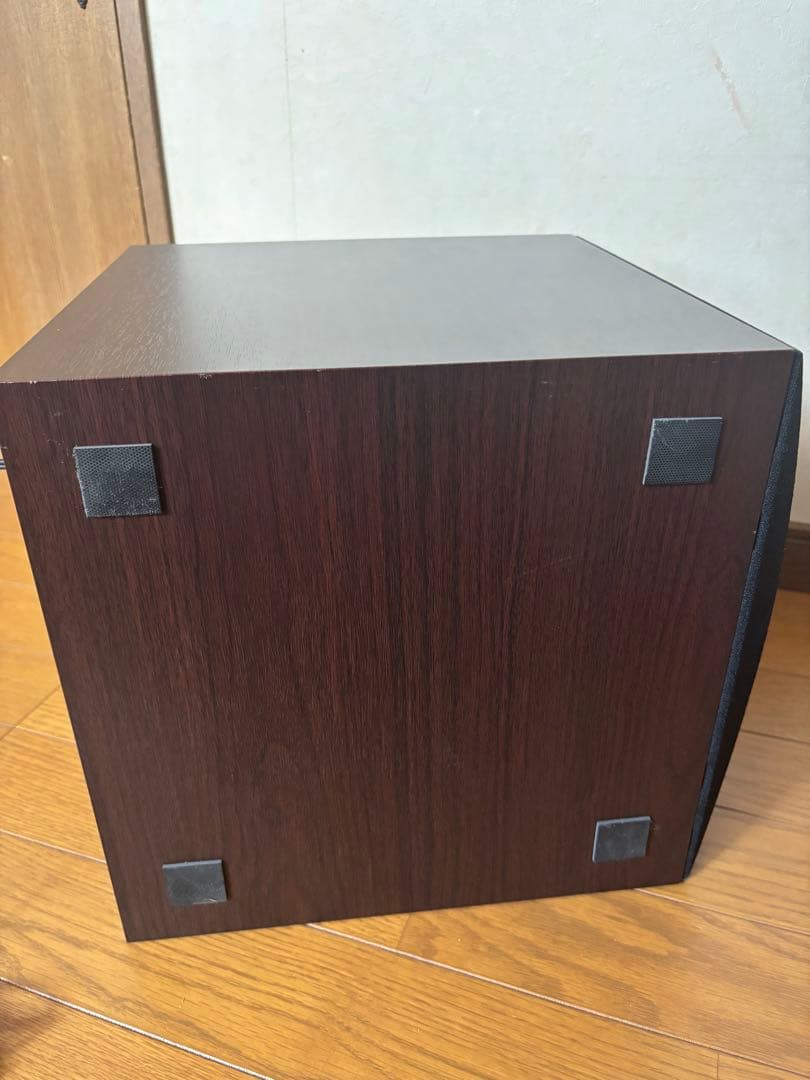 YAMAHA NS-SW050 サブウーファー　ウォルナット