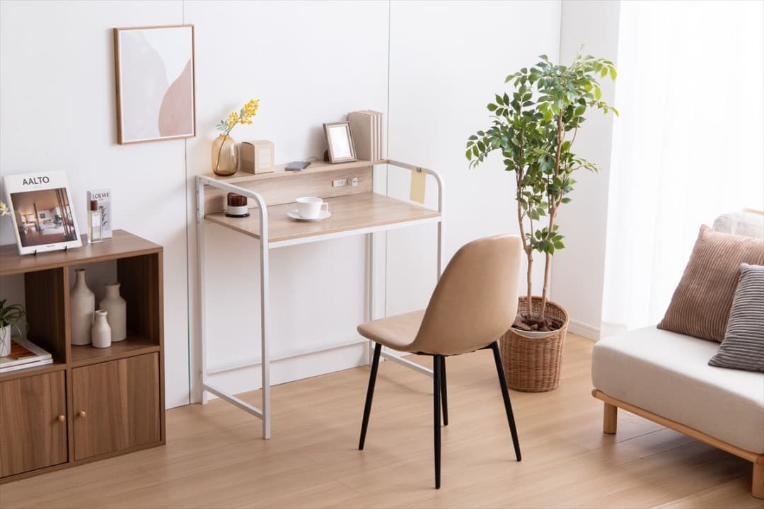 【送料無料】【幅80cm】Keily 棚付きデスク 机 収納 コンセント付き