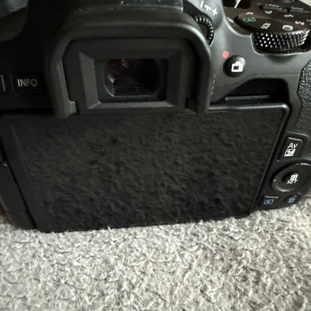 Canon EOS Kiss x10 最終値下げ