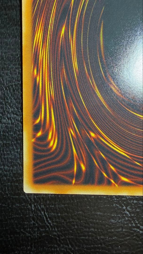 極美品 ブラックフェザードラゴン 五つ目ホログラム　レリーフ