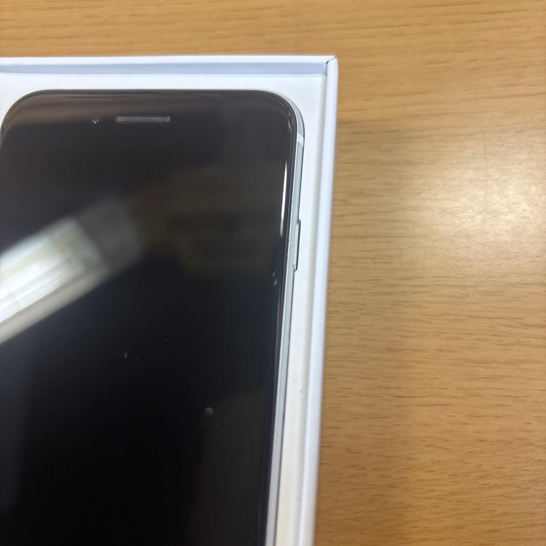 iPhoneSE 第2世代 美品