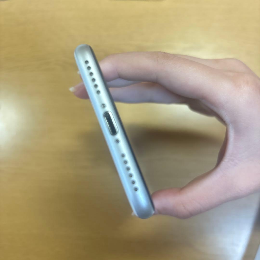 iPhoneSE 第2世代 美品