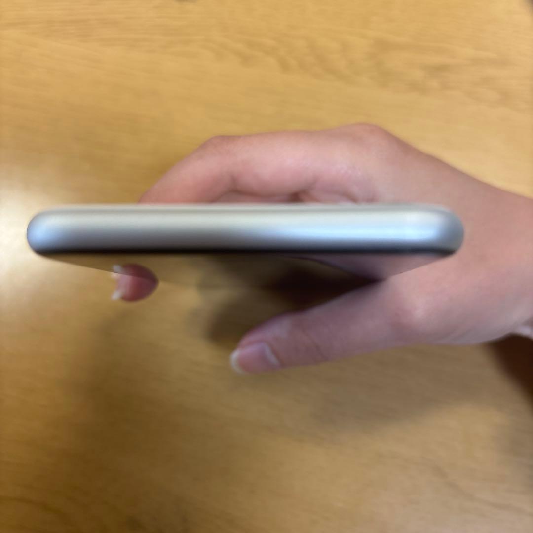 iPhoneSE 第2世代 美品