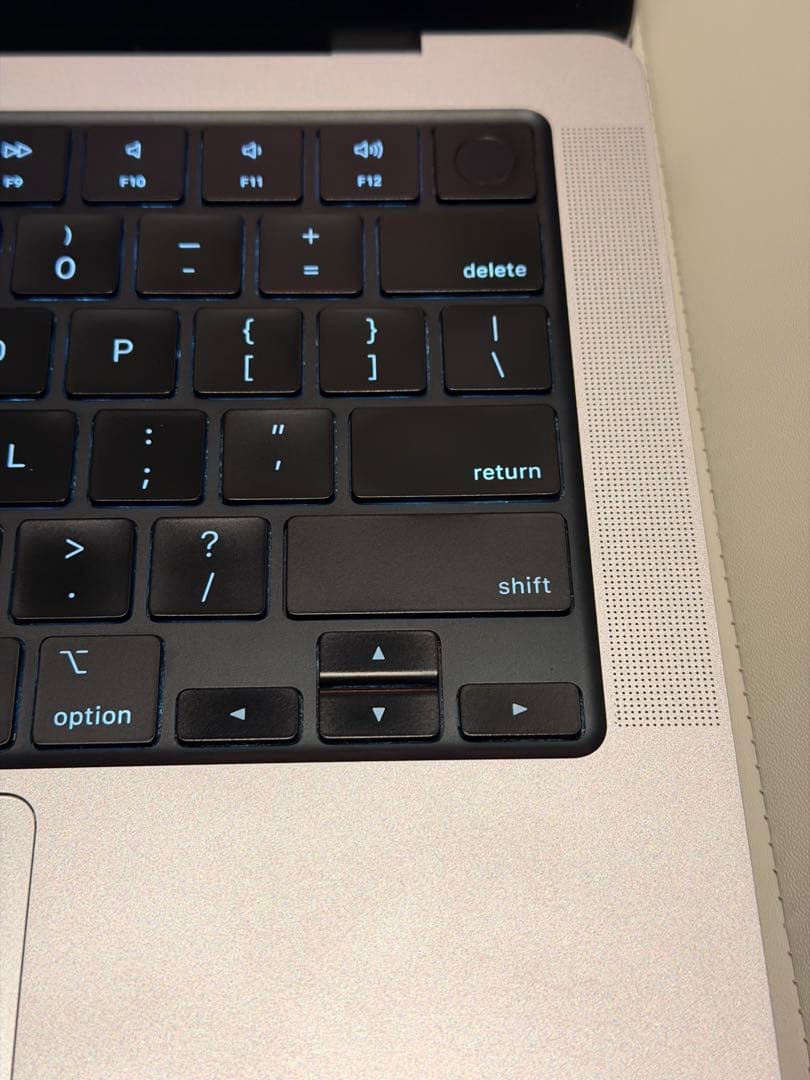 MacBook Pro 14“ M1 Max 64GB US