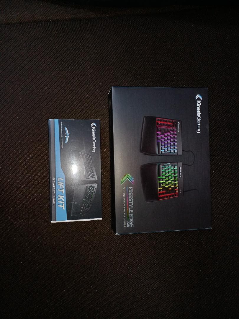 Kinesis Freestyle Edge RGB (赤軸) + リフトキット