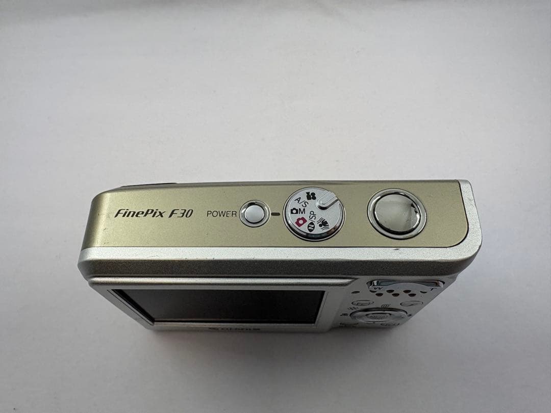 富士フイルム　FinePie F30　デジタルカメラ　デジカメ　箱付き