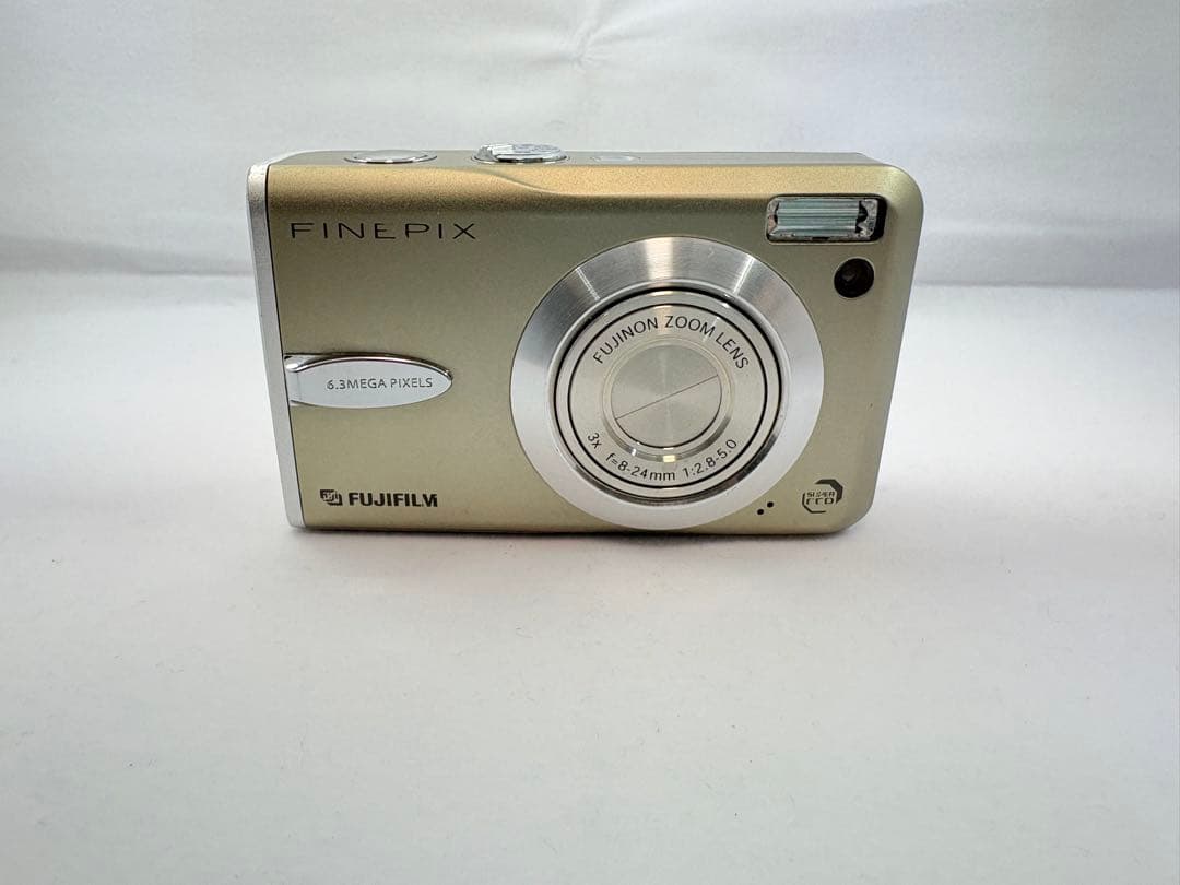 富士フイルム　FinePie F30　デジタルカメラ　デジカメ　箱付き