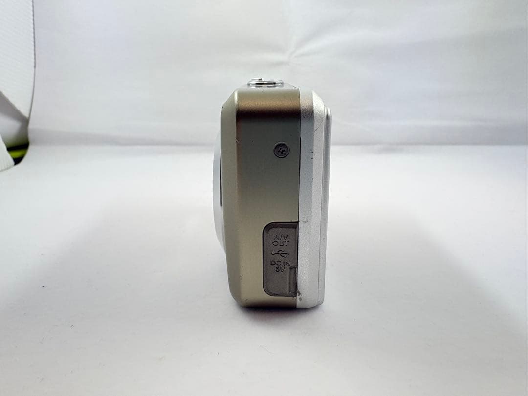 富士フイルム　FinePie F30　デジタルカメラ　デジカメ　箱付き