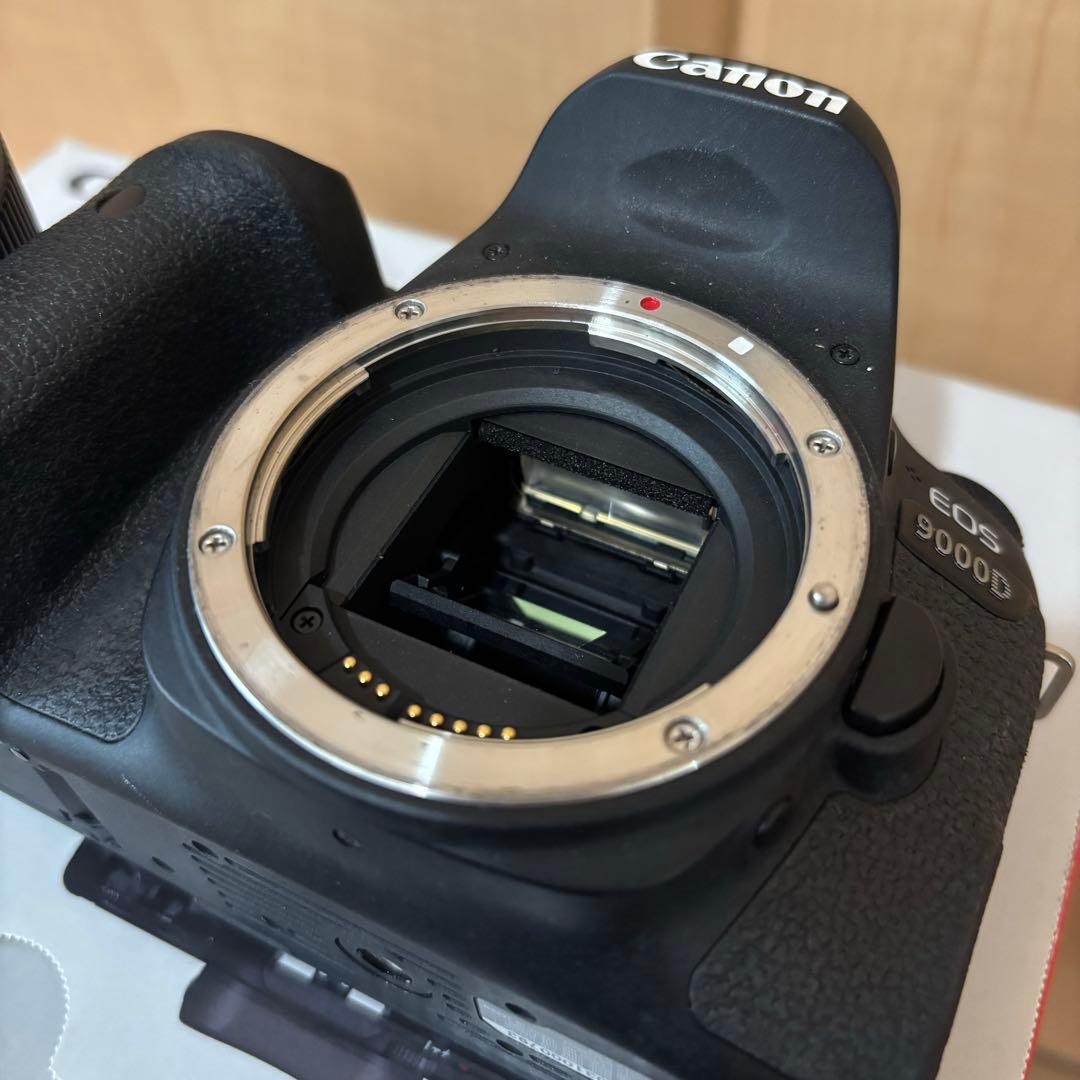 EOS 9000d 18-135 レンズキット　フルセット