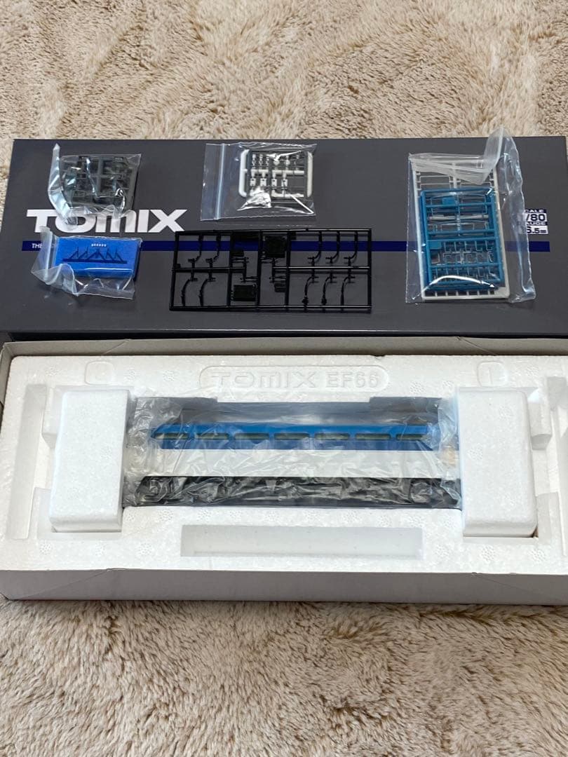 TOMIX JR EF66 100形電気機関車（前期型） HO-2024