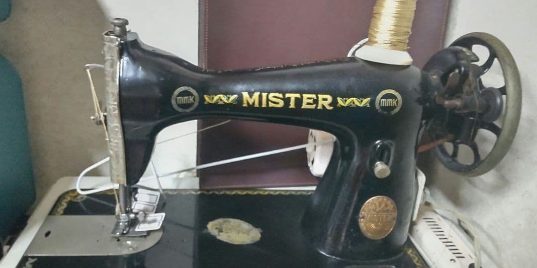 アンティークミシン台