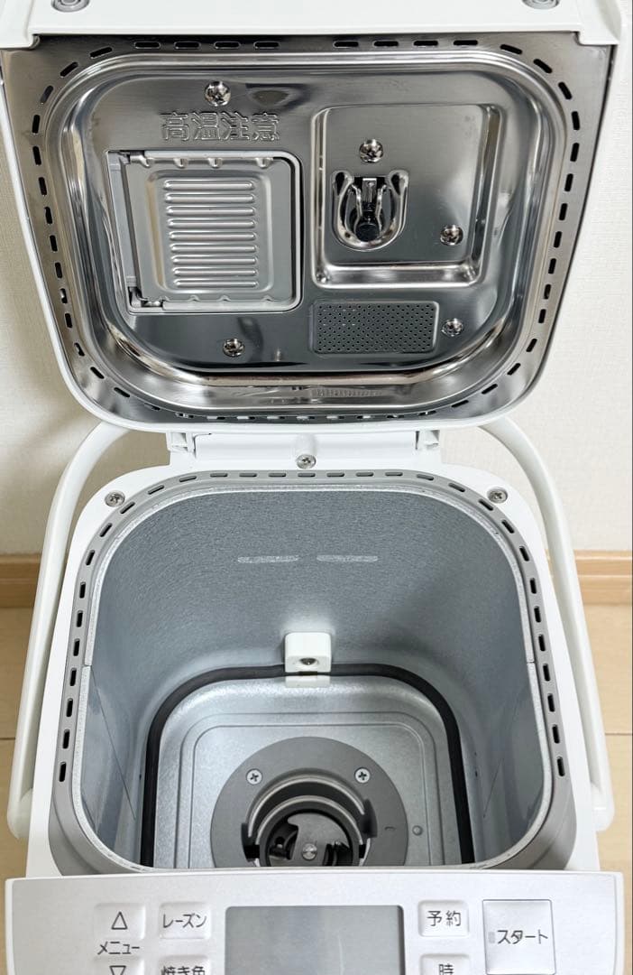 【新品同様】Panasonic ホームベーカリー SD-MT3