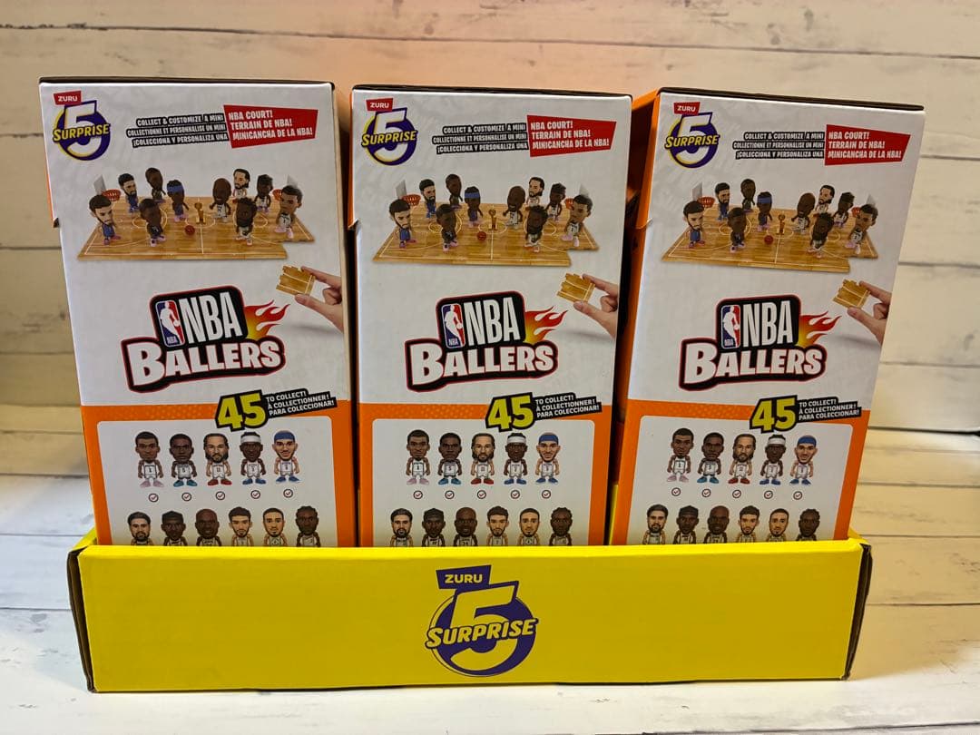 ★新品未開封★NBA BALLERS 5サプライズ シリーズ2 16個＋おまけ付