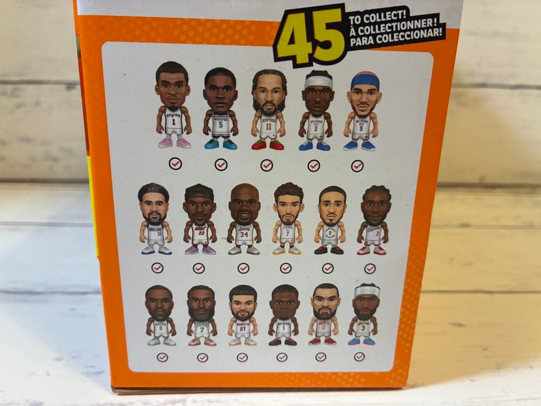 ★新品未開封★NBA BALLERS 5サプライズ シリーズ2 16個＋おまけ付