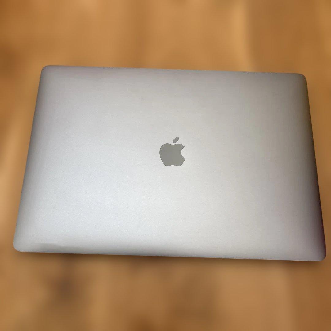 [ジャンク]MacBook Pro 15インチ2016 i7 16GB