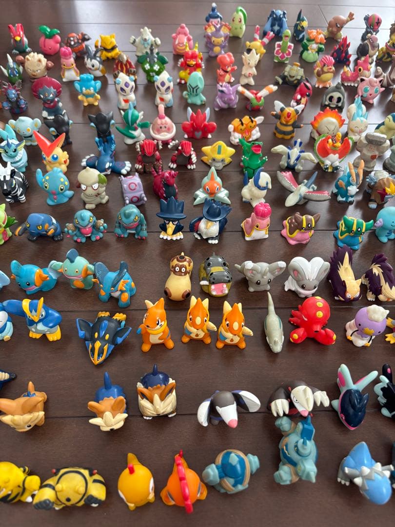 ポケモン フィギュア セット 多種多様　約250