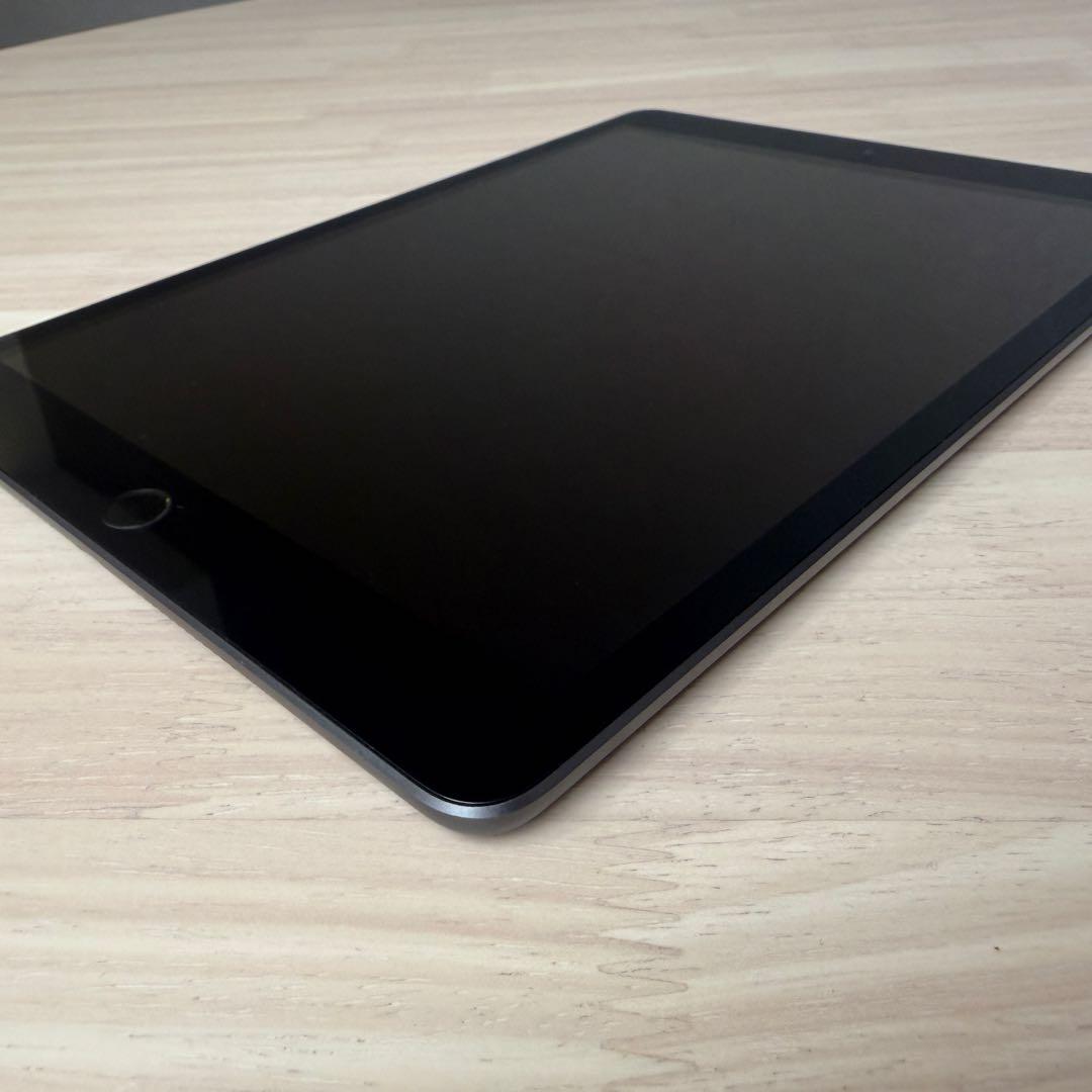 iPad(第7世代) 32GBスペースグレー+Apple Pencil セット