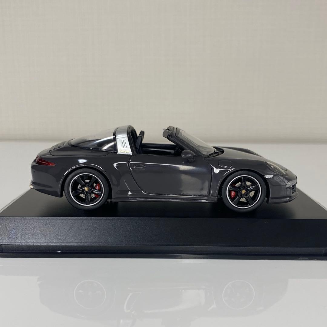 ミニカー 1/43 Porsche Targa4S FranceEdition/Spark