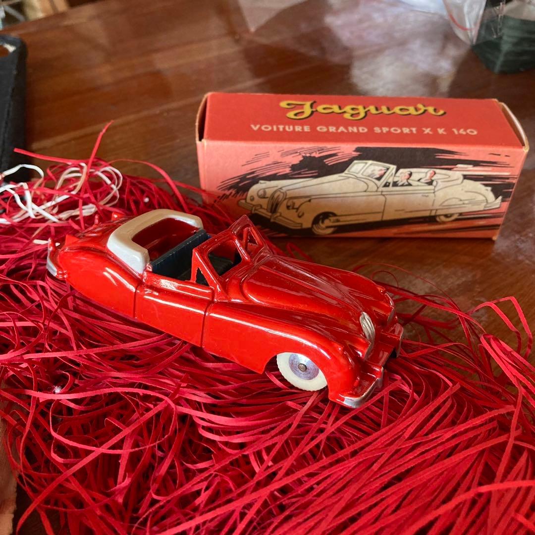 フランス　キラル社　復刻版　ジャガーXK140