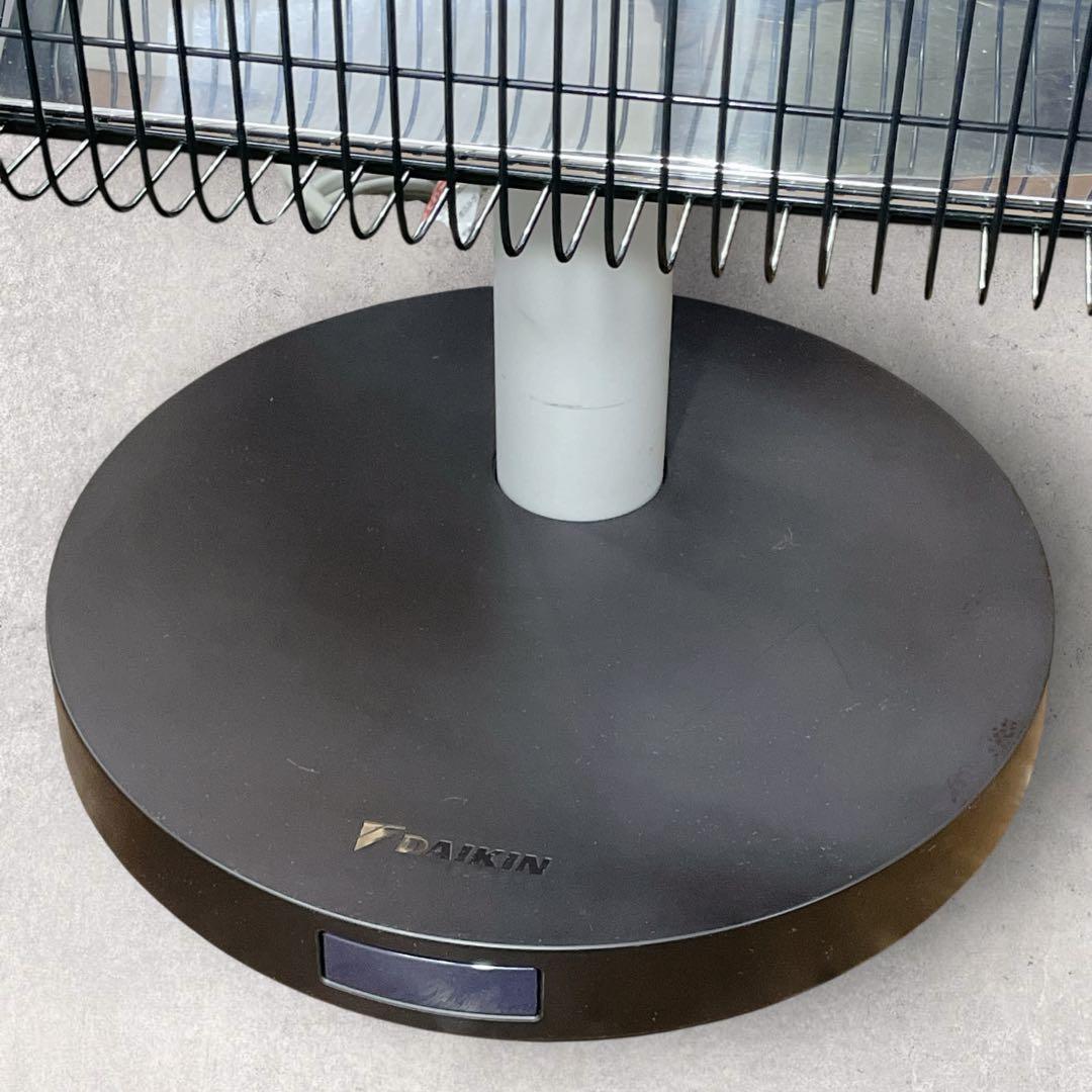 ダイキン【ERFT11XS-T】セラムヒート DAIKIN 遠赤外線暖房機