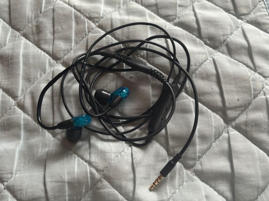 【値下げ】SHURE AONIC215 有線イヤホン