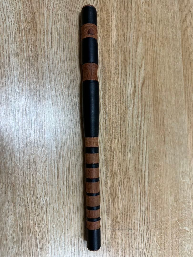 龍笛 黒茶 (花梨 紐巻き)