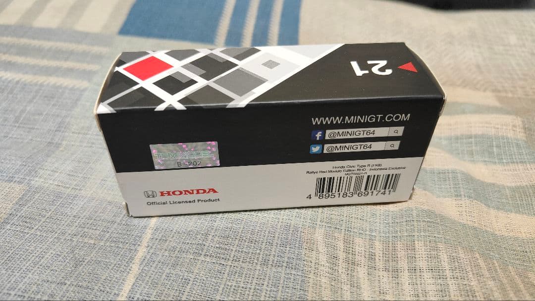 MINI GT Honda Civic Type R チェイス