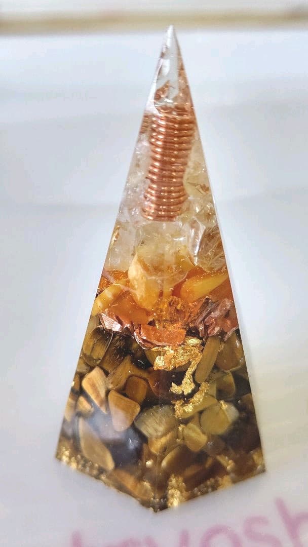 感謝セール、6cm六角錘幅狭めオルゴナイト、限定K24金箔入り、ザ・金運！