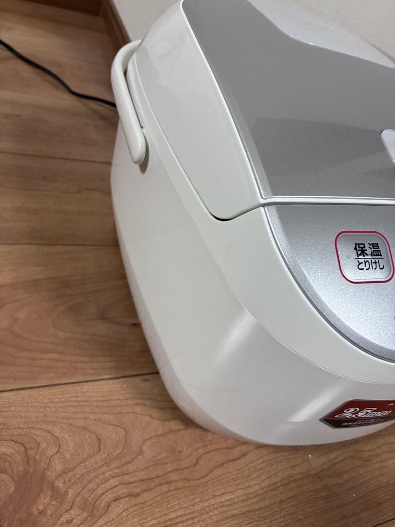 数回使用のみ　美品　象印 炊飯ジャー　2024年製　NL-DB18 黒厚釜