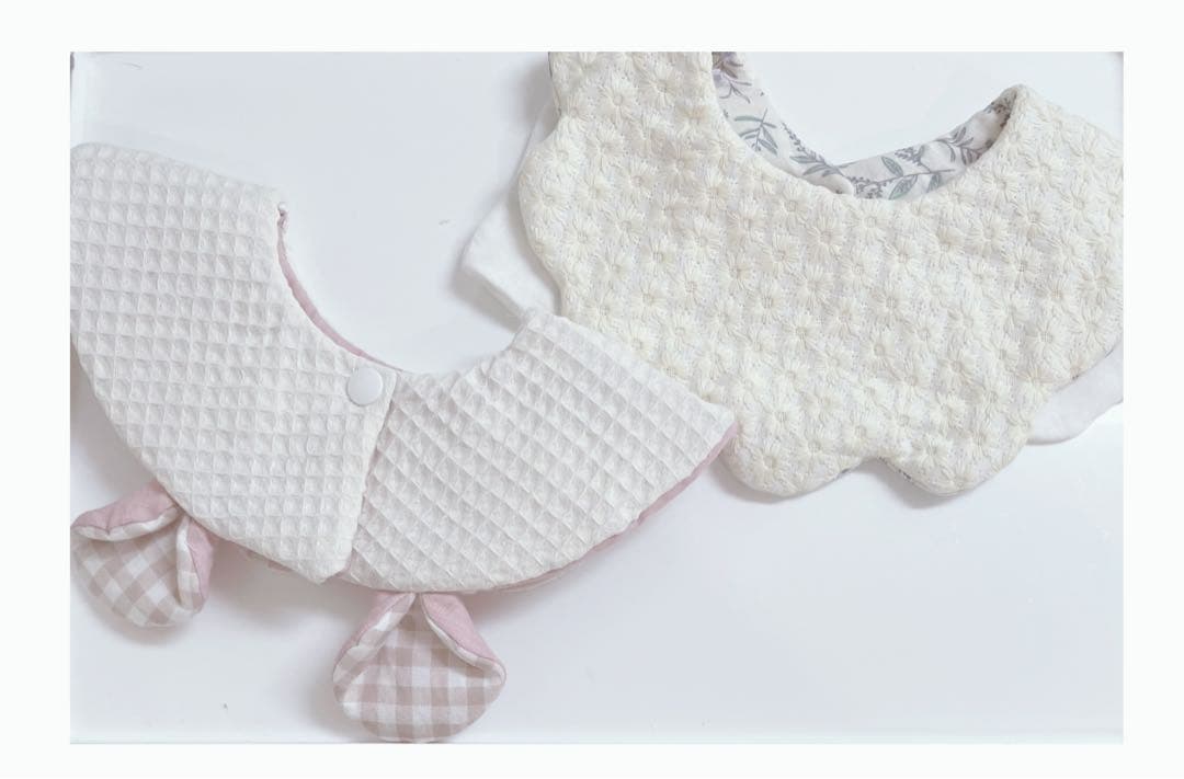 ハンドメイドスタイ　グーズベリーうさみみスタイ　しあてん様