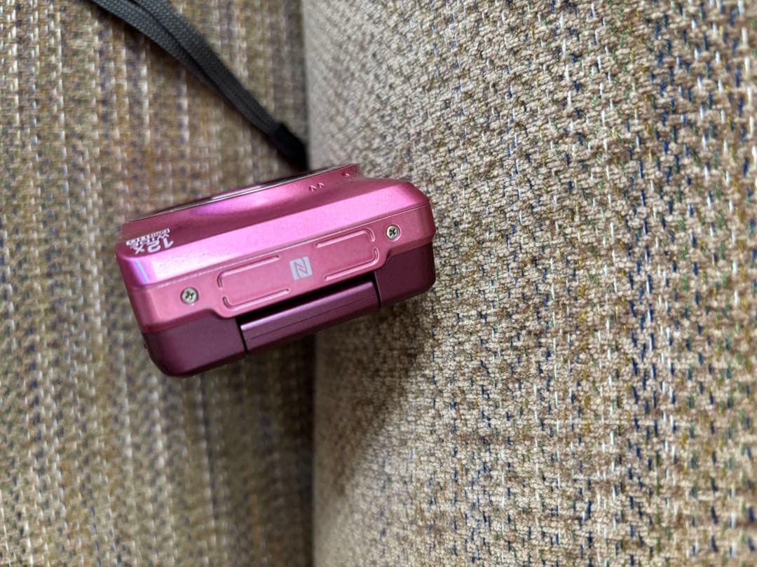 Nikon COOLPIX S6900 グロッシーピンク