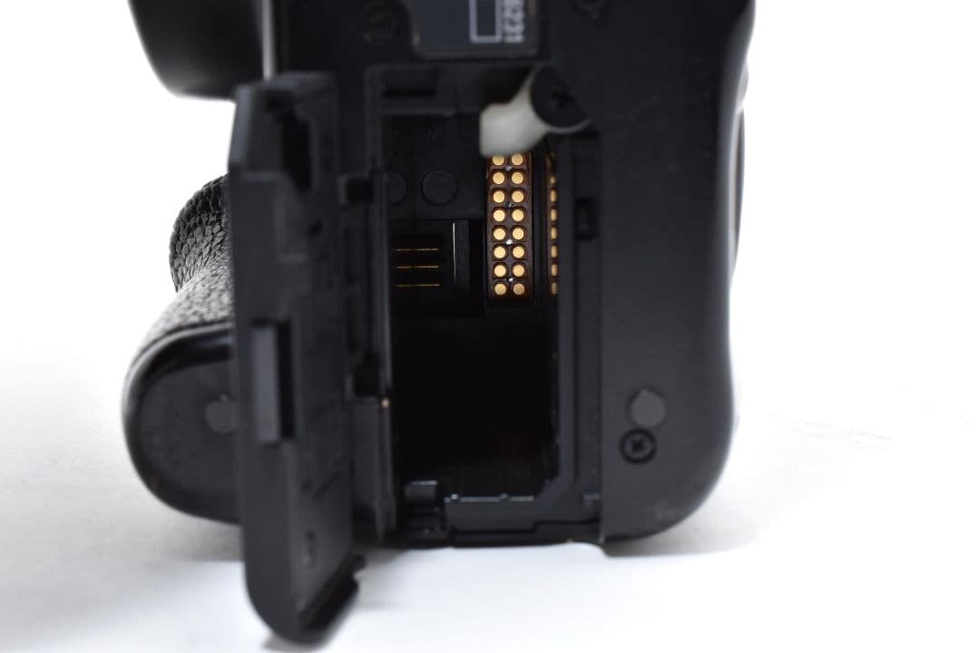 Canon EOS Kiss X3 キャノン デジタル 一眼レフカメラ キヤノン