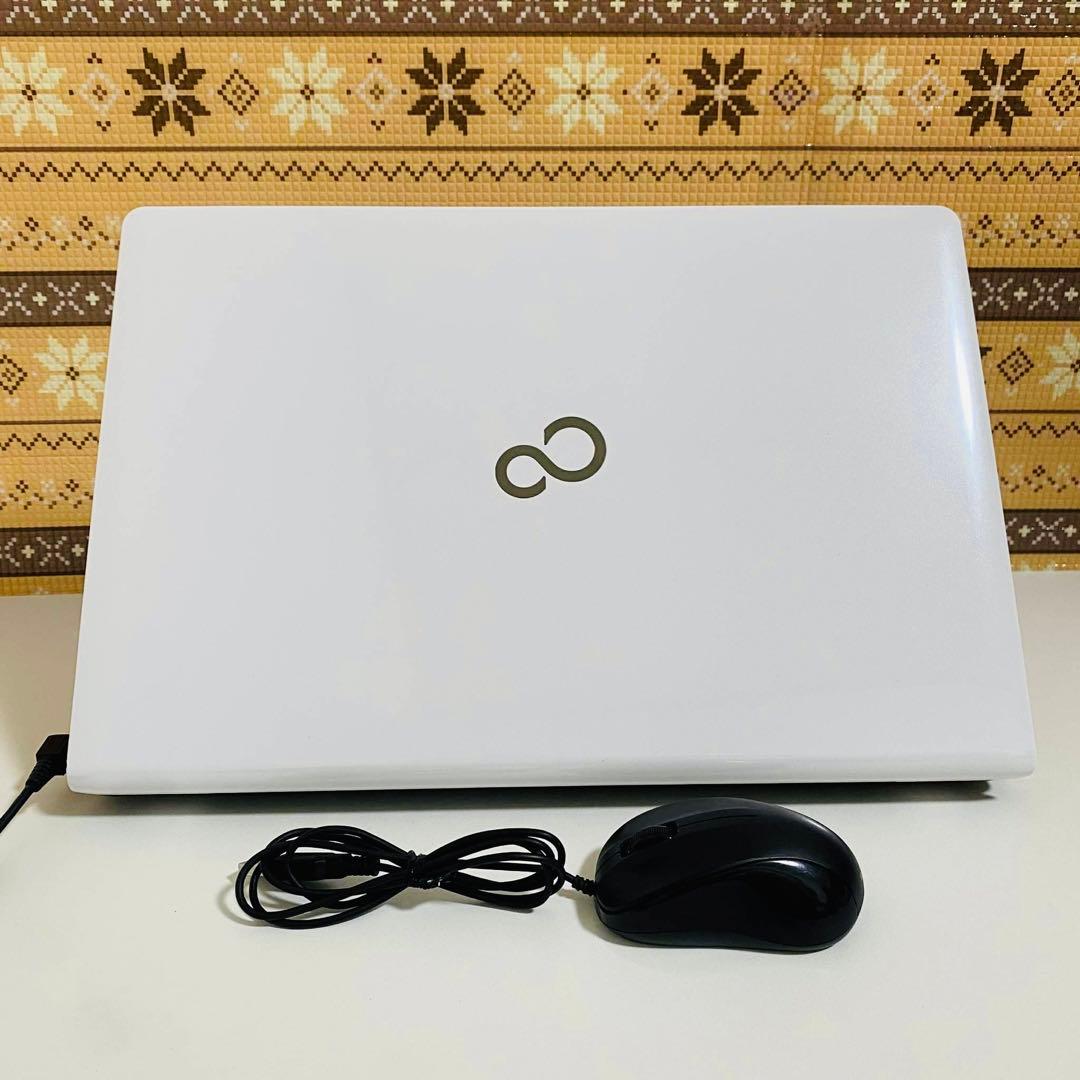 Y820 FujitsuノートパソコンSSDメモリ8G高速 Windows11