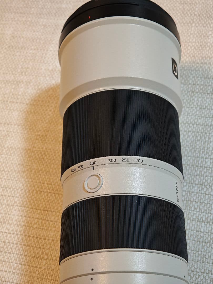 使用4回程度 SONY FE 200-600mm F5.6-6.3 G OSS