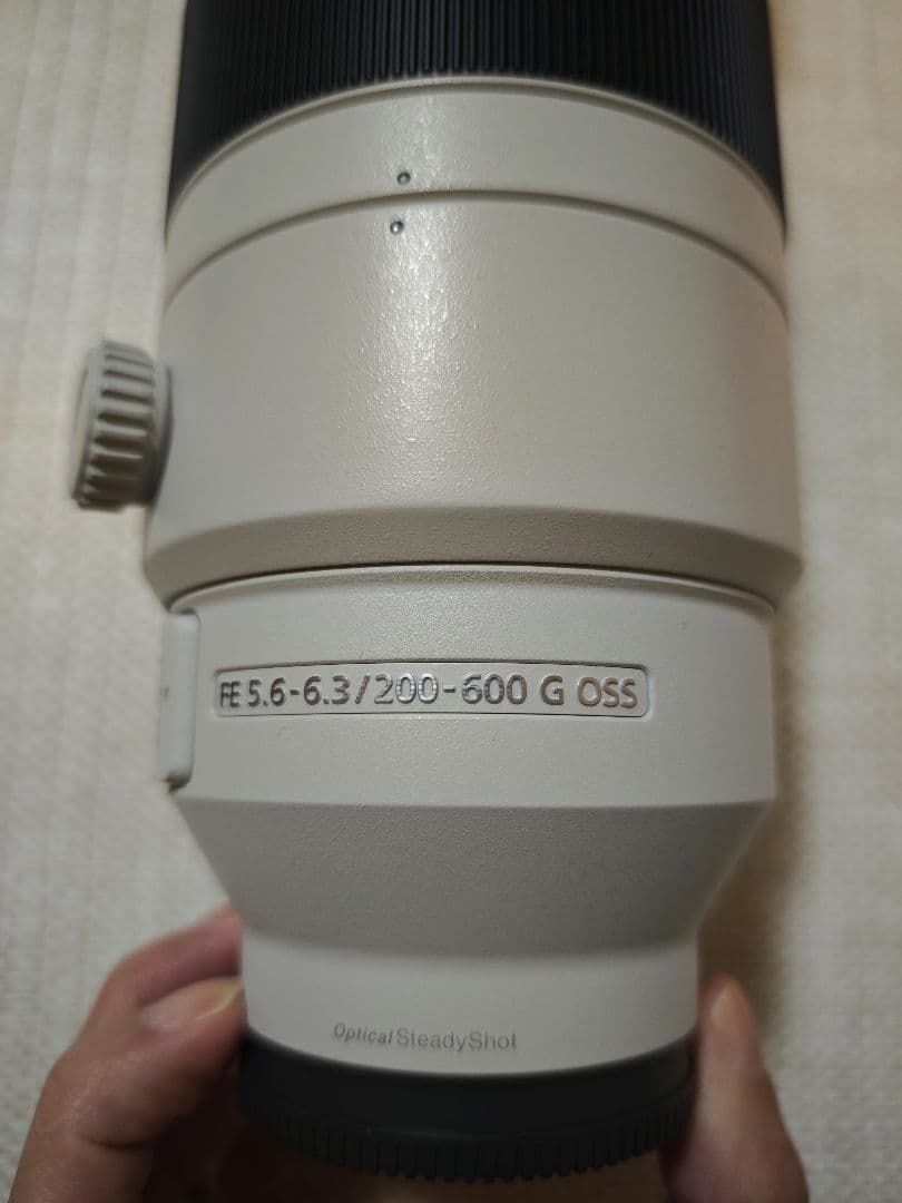 使用4回程度 SONY FE 200-600mm F5.6-6.3 G OSS
