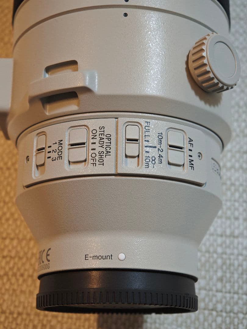 使用4回程度 SONY FE 200-600mm F5.6-6.3 G OSS