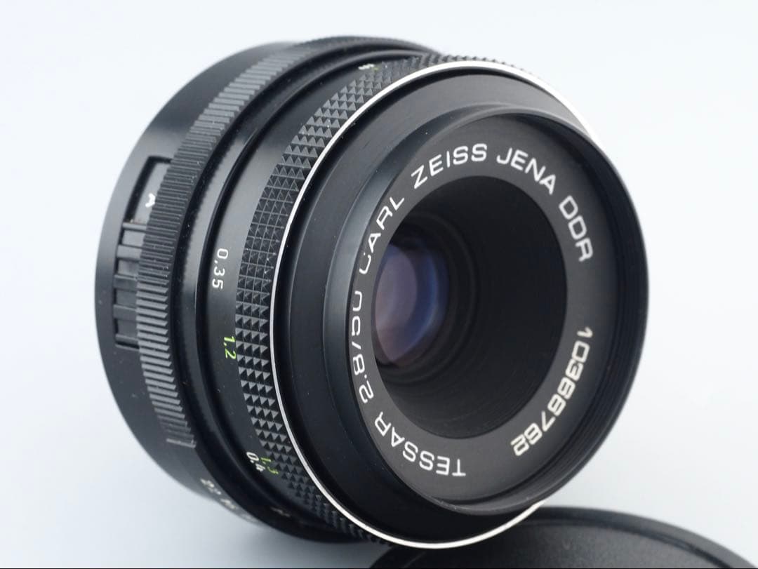 Carl Zeiss Jena Tessar 2.8/50 M42マウント