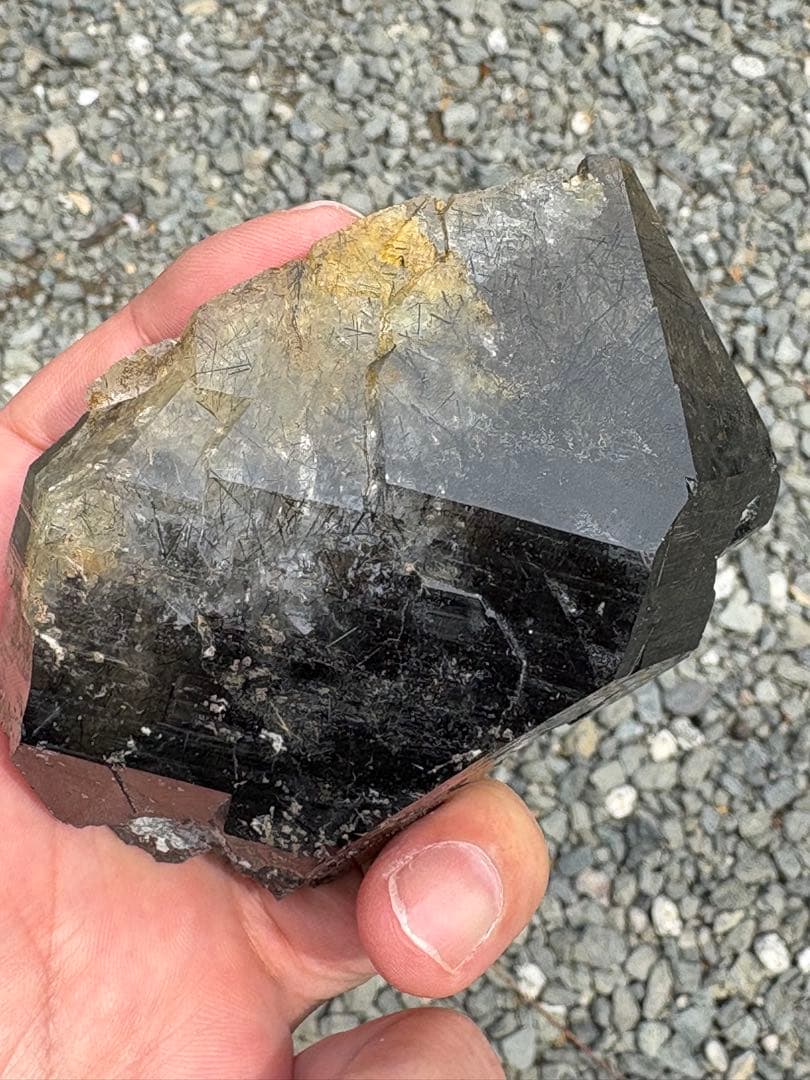 【匿名発送】リーベカイト内包ザギマウンテンクォーツ