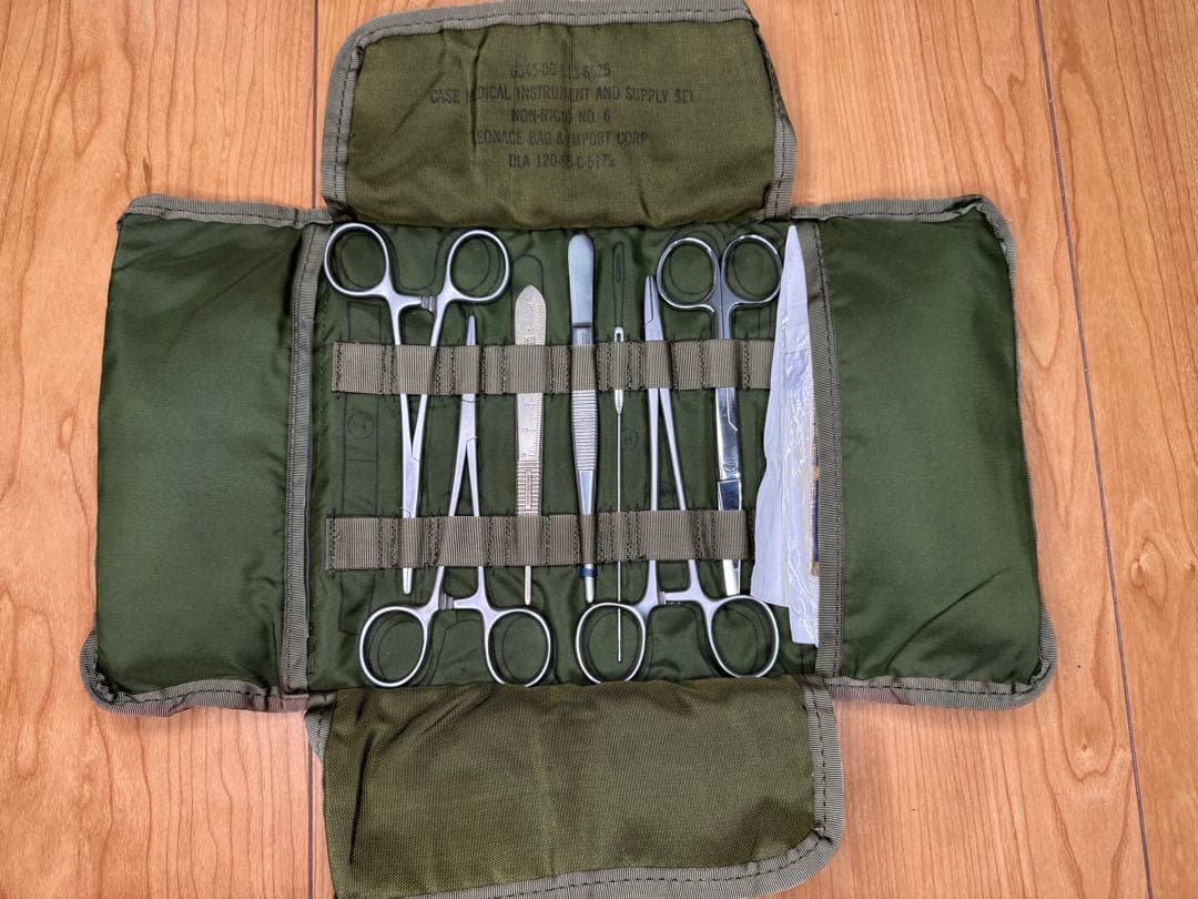 【米軍実物】メディカルセット（簡易外科セット）極上品