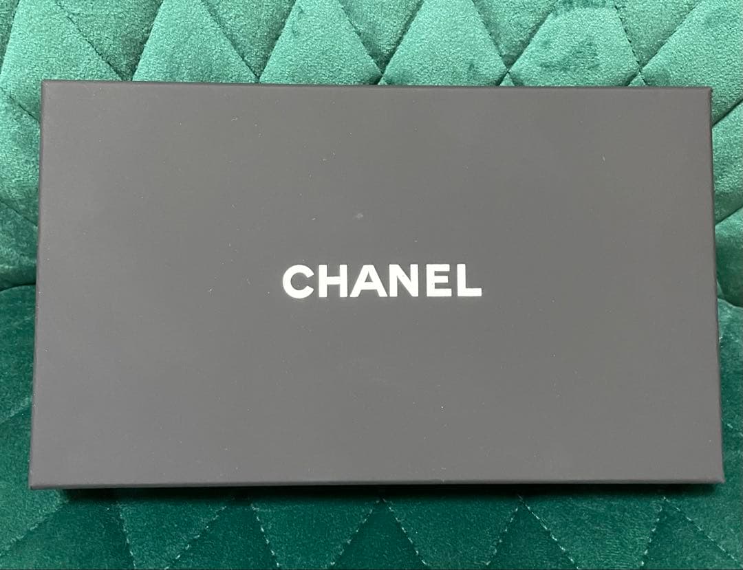 新品　シャネル キルティングポーチ　ノベルティ品　ベルベット　コスメポーチ