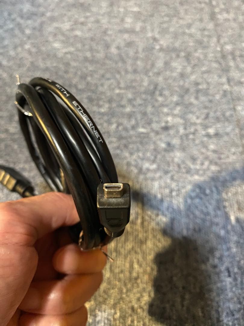 Raspberry Pi 5 8GB（純正ケース・電源アダプタ付き）